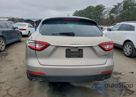 2017 Maserati Levante z USA, uszkodzony, nr VIN ZN661XUA1HX250741